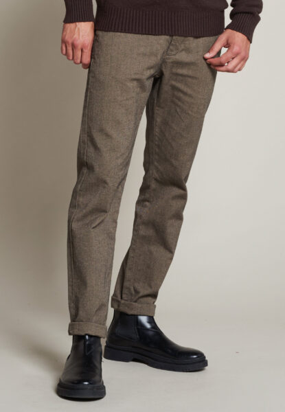 Dstrezzed_heren_Fonda_Fancy_chino_pants_fine_herringbone_250_1